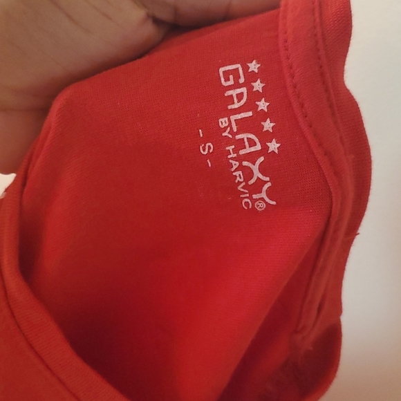 Galaxy by Harvic Shirt - Picture 5 of 5